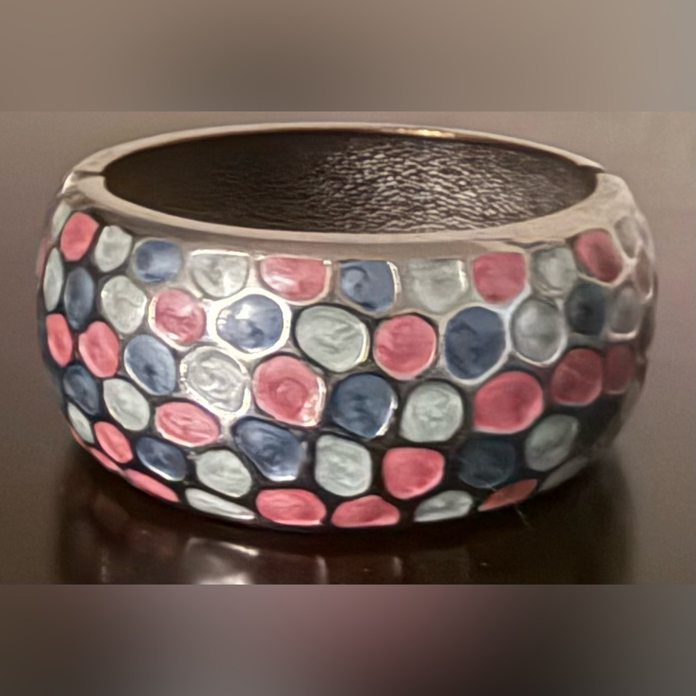 Retro Chunky Mosaic Enamel Hinge Bracelet | Pink Blue Gray Statement Bangle - Picture 2 of 3